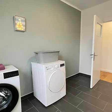 Komfort Ideal Fuer Firmen & Langzeitaufenthalte アパート *