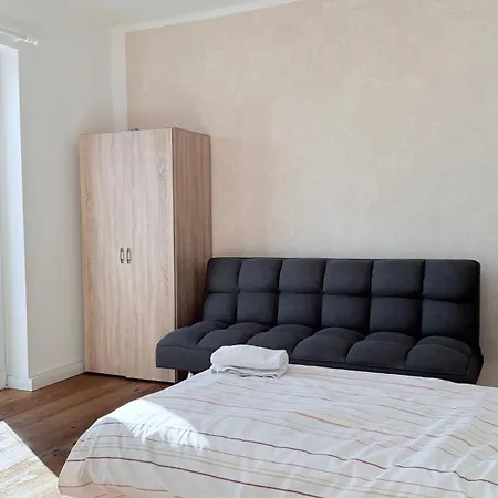 Komfort Ideal Fuer Firmen & Langzeitaufenthalte アパート ノイミュンスター