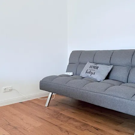 Appartement Komfort Ideal Fuer Firmen & Langzeitaufenthalte Neumünster