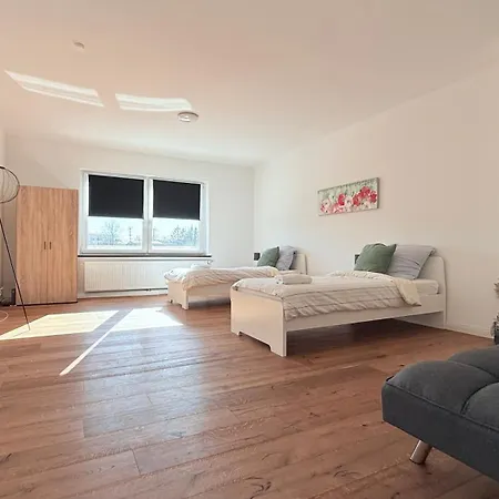 Appartement Komfort Ideal Fuer Firmen & Langzeitaufenthalte Neumünster