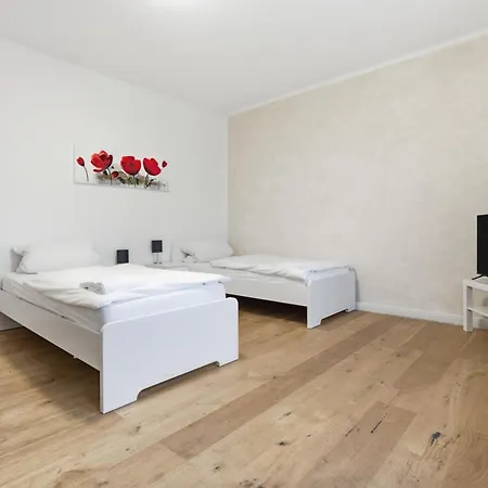 Komfort Ideal Fuer Firmen & Langzeitaufenthalte * Neumünster